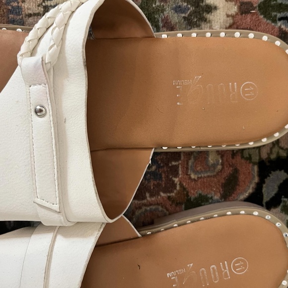 Rouge Helium White Braided Strap Square Toe Studded Slide Sandals Size 11 Womens - Picture 2 of 7